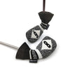 HUGELOONG Classic knit golf iron covers black / white #6 #8 ( the numbers on the both side )